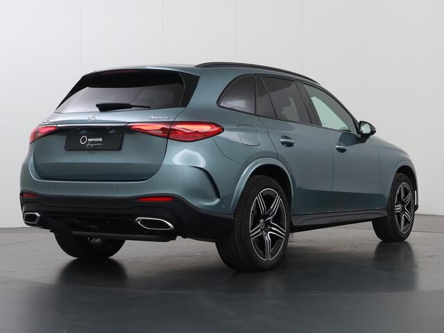 Mercedes-Benz GLC-KLASSE 300e 4MATIC AMG Line | Panoramadak | Trekhaak | Keyless | Burmester | Stuurverwarming |