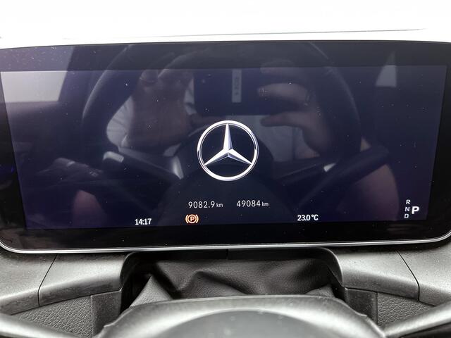 Mercedes-Benz GLC-KLASSE 300 e 4MATIC AMG Plug-In Hybride | Night pakket | Panorama Schuif/kanteldak | Head-Up | Memory pakket | Parkeerpakket met 360°-camera | Inclusief 24 maanden MB Certified garantie voor Europa.