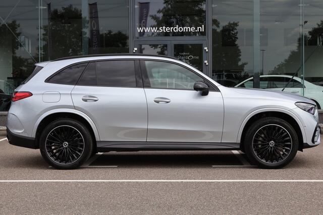 Mercedes-Benz GLC-KLASSE 300e 4MATIC AMG Line I Niveau regeling I Panorama dak I Distronic I Massage I Head-up I 360 camera I Digital Light I Burmester I Keyless Go I I Parktronic I Sfeerverlichting I Stoelverwarming/Stoelventilatie I Verwarmd stuurwiel I