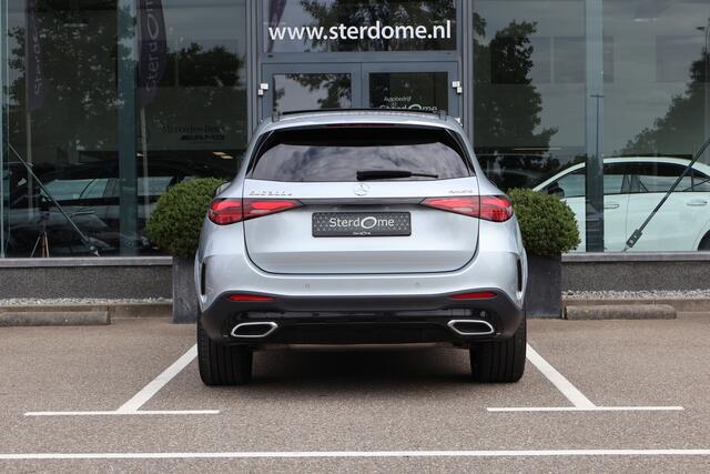 Mercedes-Benz GLC-KLASSE 300e 4MATIC AMG Line I Niveau regeling I Panorama dak I Distronic I Massage I Head-up I 360 camera I Digital Light I Burmester I Keyless Go I I Parktronic I Sfeerverlichting I Stoelverwarming/Stoelventilatie I Verwarmd stuurwiel I