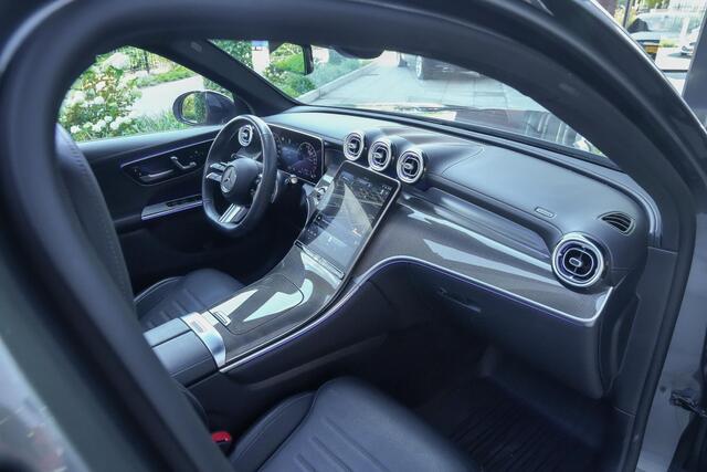 Mercedes-Benz GLC-KLASSE 300e 320pk 4MATIC AMG-Line |panoramadak|memory|360 camera|carbon interieur|elek. trekhaak|digital LED|Apple Carplay|blind spot|elek. achterklep|sfeerverlichting|