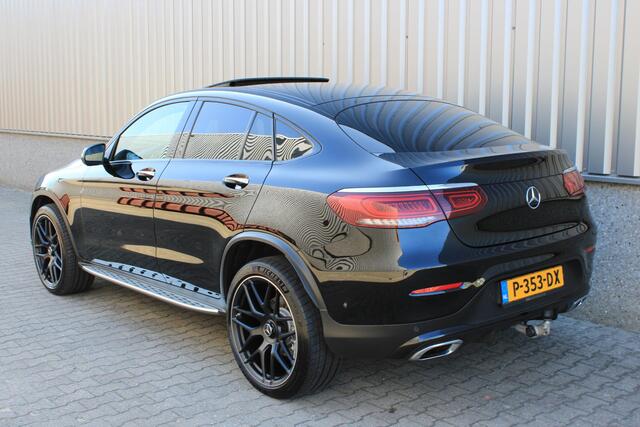 Mercedes-Benz GLC-KLASSE Coupé 300e 4M AMG Schuifdak | Trekhaak | Bruin Leder | 360 Camera | Night | 21" AMG Velgen | BTW