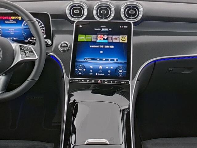 Mercedes-Benz GLC-KLASSE 300 e 4MATIC Plug-In Hybride Trekhaak | stuur en stoelverwarming | Memory Voorstoelen.| Ledkoplampen. Inclusief 24 maanden MB Certified garantie voor Europa.