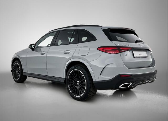 Mercedes-Benz GLC-KLASSE 300e 4MATIC Sport Edition | Premium Pakket | Night Pakket | Winter Pakket | Trekhaak | Digital Light | 360° camera | 20" multispaaks velgen |