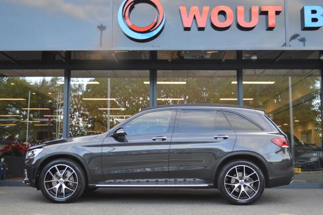 Mercedes-Benz GLC-KLASSE 300e 4MATIC AMG Led Panorama Memory Head-Up Keyless Trekh Pdc