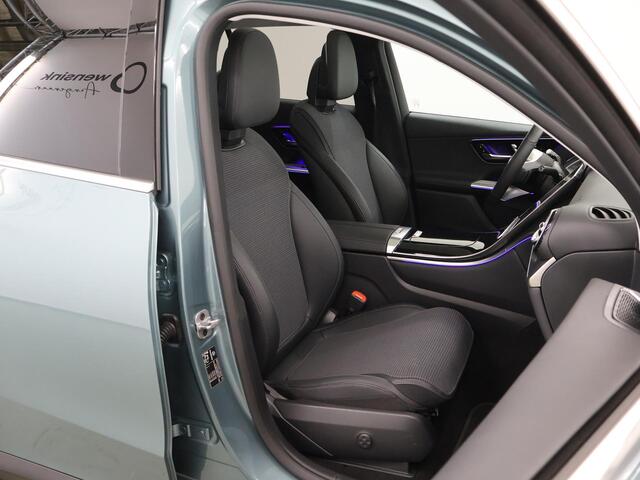 Mercedes-Benz GLC-KLASSE 300e 4MATIC Luxury Line | Panoramadak | Trekhaak | Winter pakket |