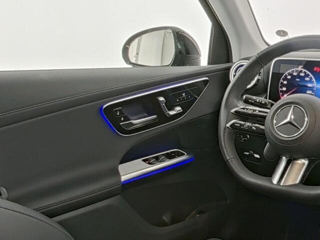 Mercedes-Benz GLC-KLASSE 300 e 4MATIC AMG Plug-In Hybride AMG Line | Night Pakket | Trekhaak | Alarm Klasse 3 | Distronic | Memory Voorstoelen | Stuur en Stoelverwarming. Inclusief 24 maanden MB Certified garantie voor Europa.