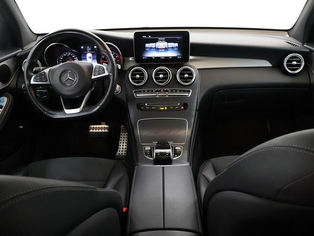 Mercedes-Benz GLC-KLASSE 250 4MATIC Premium | AMG | Panoramadak | Trekhaak | 360 graden camera | 20" lichtmetalen velgen |