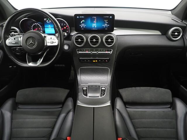 Mercedes-Benz GLC-KLASSE 300e 4MATIC AMG | Panoramadak | Trekhaak | Camera | Cruise | DAB | Stoelverwarming