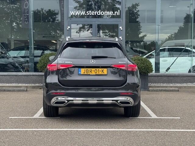 Mercedes-Benz GLC-KLASSE 300e 4MATIC AVANTGARDE line l MBUX l Niveau Regeling l LED adaptief l Sfeerverlichting l Elektr. bed. achterklep l Stoelverwarming l Smartphone integratiepakket l Parkeerpakket l Draadloos opladen voor telefoon l Airconditioning lSpiegel pakket l Camera l