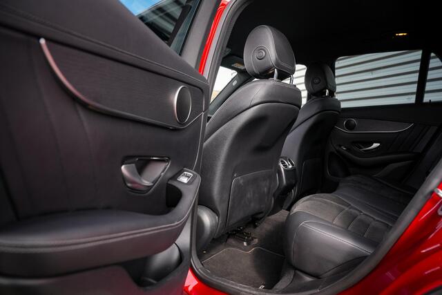 Mercedes-Benz GLC-KLASSE 300e 4MATIC Business Solution AMG Camera Leer Navi Virtual Dash Stoelverw.