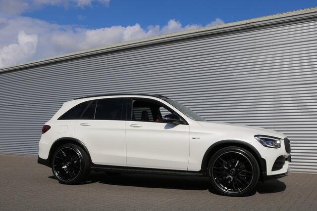 Mercedes-Benz GLC-KLASSE AMG 43 4MATIC AMG Nightpakket (Panoramadak Performance/Interieur/Memory Burmester HeadUp Burmester 360Camera Luchtvering Distronic Full-Led)