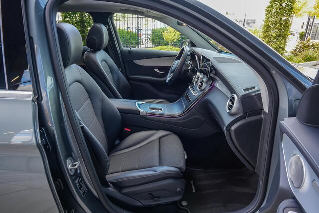 Mercedes-Benz GLC-KLASSE 300e 320pk 4MATIC Business Solution |BTW|dealer onderhouden|panoramadak|Burmester|elek. trekhaak|Apple Carplay|360 camera|stoelverwarming voor & achter|climate control|blind spot|