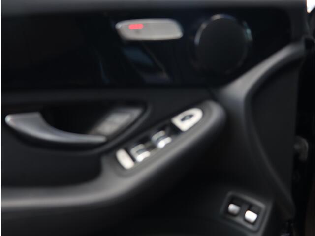 Mercedes-Benz GLC-KLASSE 300e 4MATIC Business Solution