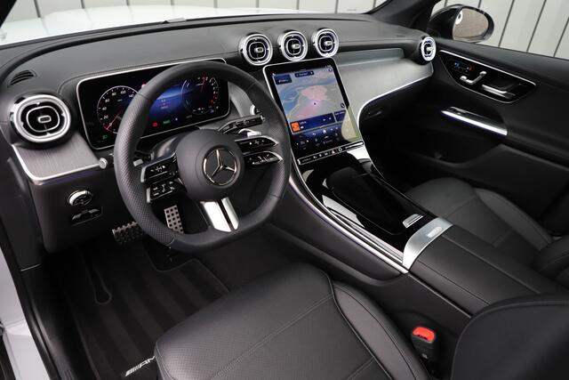 Mercedes-Benz GLC-KLASSE 300e AMG 4-Matic | 313PK | Pano | Massage | Keyles-go | Sfeerverlichting | Memory | Distronic+ | Stoelventilatie | Air-balance | Stuurwielverw. | 2024.