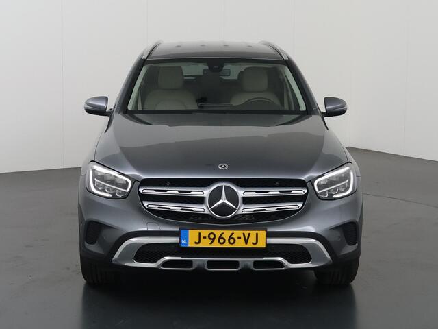 Mercedes-Benz GLC-KLASSE 200 4MATIC Business Solution | Lederen bekleding | Stoelverwarming | Trekhaak |