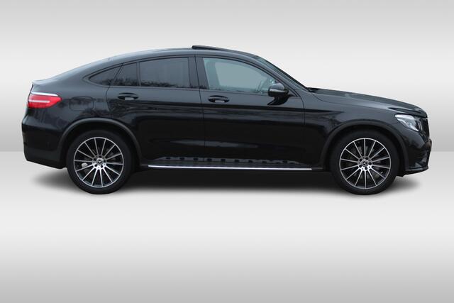 Mercedes-Benz GLC-KLASSE Coupé 350e 4MATIC Business Solution AMG / Camera / Leder / 19'' / Navigatie / Stoelverwarming / Cruise Control