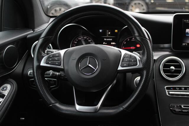 Mercedes-Benz GLC-KLASSE Coupé 350e 4MATIC Business Solution AMG / Camera / Leder / 19'' / Navigatie / Stoelverwarming / Cruise Control