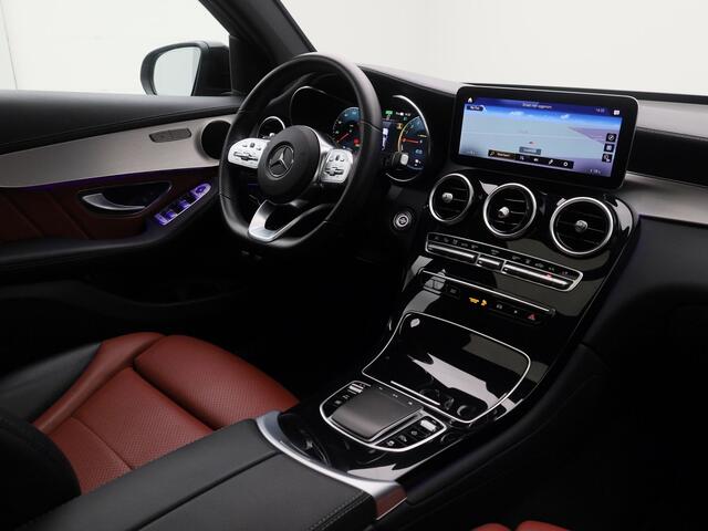 Mercedes-Benz GLC-KLASSE Coupé 300e 4MATIC Business Solution AMG | SCHUIFDAK | CAMERA | SFEERVERLICHTING | STOELVERW.