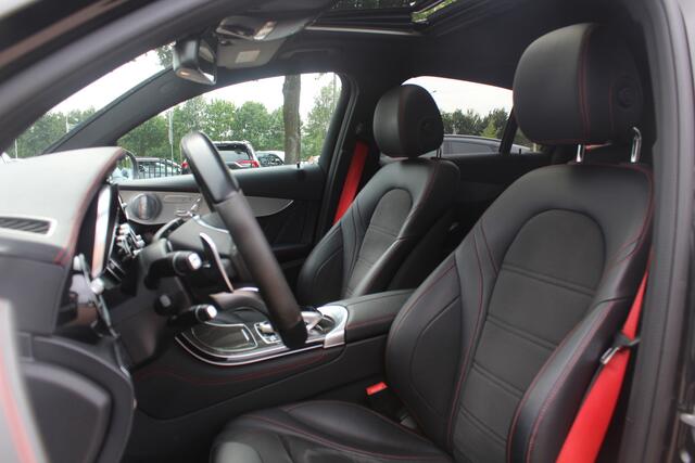 Mercedes-Benz GLC-KLASSE Coupé AMG 43 4MATIC / Schuifdak / 360Camera / Head-up / Burmester / Carbon intr. / 21'' / Memory seats / Keyless / Treeplanken / LED / Dodehoek / DAB / Stoelverwarming / ACC