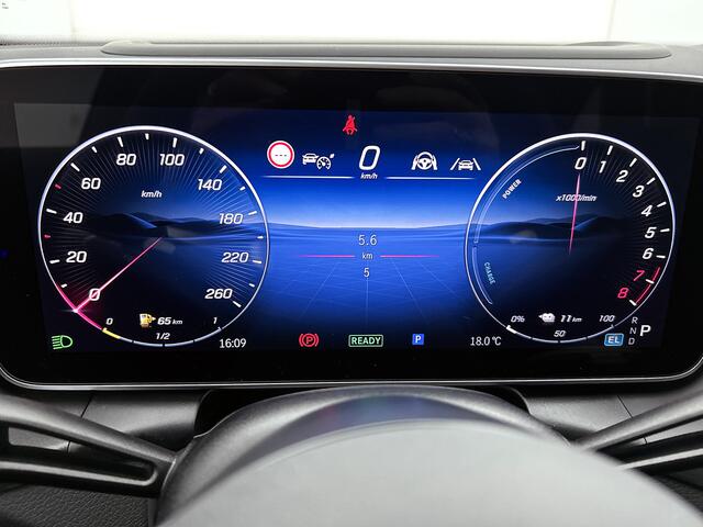 Mercedes-Benz GLC-KLASSE 300e 4MATIC Sport Edition | Premium Plus pakket | Stoelventilatie/- verwarming voor | Trekhaak | Rijassistentiepakket Plus | Nightpakket | Winter pakket | Head-up display | Nappaleder zwart |