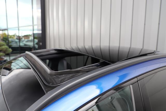 Mercedes-Benz GLC-KLASSE 400e AMG 4-Matic | 381PK | Luchtvering | Achterasbesturing | Massage | Head-up | Keyles-go | Burmester | Sfeerverlichting | Air-balance | Distronic+ | 2024.