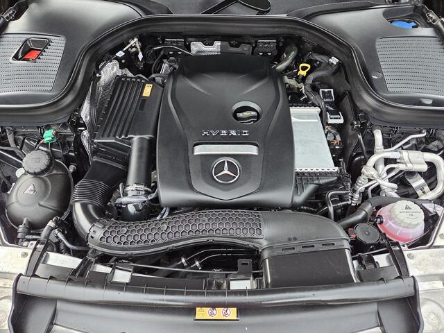 Mercedes-Benz GLC-KLASSE 300e 4MATIC Premium /Apple Carplay/Clim. Contr./Stoelverw./Achter Cam./Navi/Bots Waarsch./Park. As./18" LMV/(MET GARANTIE*)