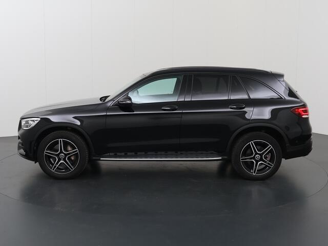 Mercedes-Benz GLC-KLASSE 300e 4MATIC AMG Line | Night | Elektrische trekhaak | Digitaal display | Memory |