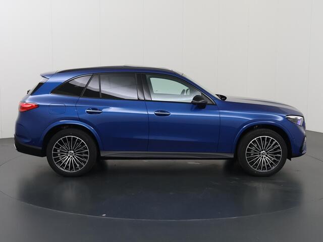 Mercedes-Benz GLC-KLASSE 300e 4MATIC Sport Edition | Panoramaschuifdak | Premium pakket | Nightpakket | 360° camera | Dodehoekassistent | DIGITAL LIGHT | Trekhaak |