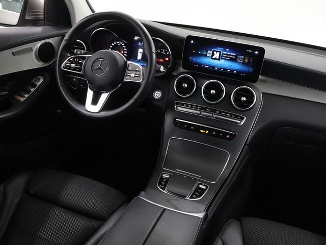 Mercedes-Benz GLC-KLASSE 200 4MATIC Premium | Stoelverwarming | Achteruitrijcamera | Widescreen | Sfeerverlichting |