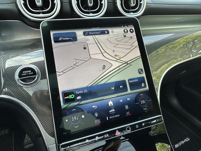 Mercedes-Benz GLC-KLASSE 400e 4Matic AMG 381PK // Airmatic // Trekhaak // Achteras besturing // Memory // Treeplanken // 20 inch // Camera