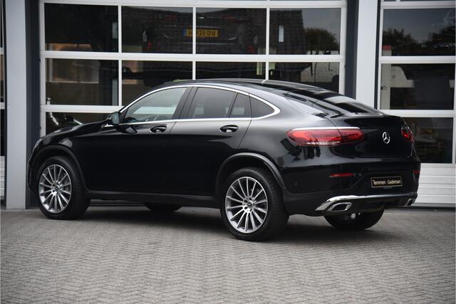 Mercedes-Benz GLC-KLASSE Coupé 300e 4MATIC AMG Line