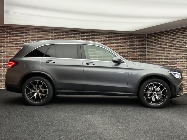 Mercedes-Benz GLC-KLASSE 300e 4MATIC Business Solution Luxury | Dak| Sfeer| Adaptive cruise|
