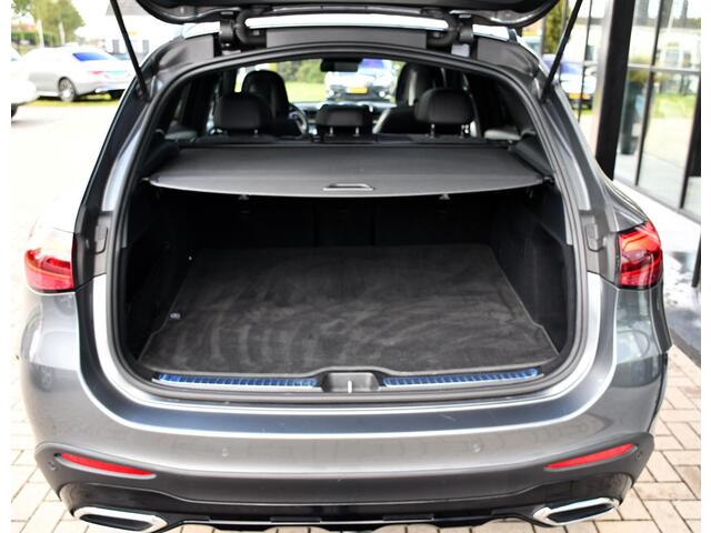 Mercedes-Benz GLC-KLASSE 300d 4MATIC AMG Line Panorama dak, Trekhaak