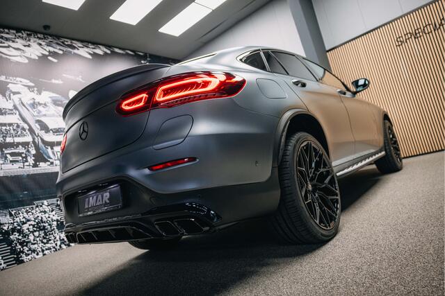 Mercedes-Benz GLC-KLASSE Coupé 300e 4MATIC Business Solution AMG | Grijs matte | Trekhaak | Stoelverwarming voor & achter |