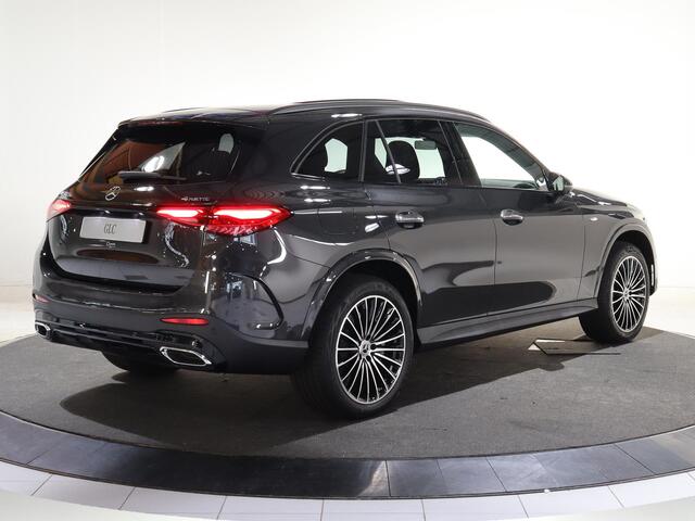 Mercedes-Benz GLC-KLASSE 300e 4MATIC Sport Edition | Panoramaschuifdak | Night | Premium pakket | 360° camera |