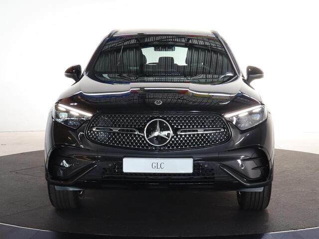 Mercedes-Benz GLC-KLASSE 400e 4MATIC AMG Line | Night | Panoramadak | Burmester | Keyless | Nappaleder |