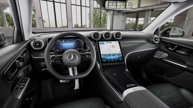 Mercedes-Benz GLC-KLASSE 300e 4MATIC AMG Line | Premium | 360 camera | Trekhaak | Panoramadak | Night pakket | Rij assistentiepakket | Burmester |