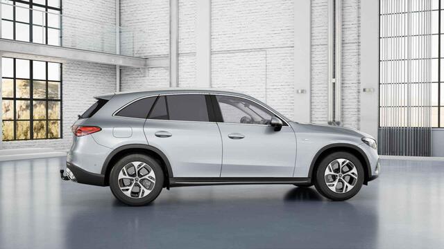 Mercedes-Benz GLC-KLASSE 300e 4MATIC Luxury Line | Trekhaak | Premium pakket | Winter pakket |