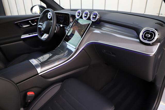 Mercedes-Benz GLC-KLASSE 300e AMG 4-Matic | 313PK | Pano | Keyless-go | Head-up | Sfeerverlichting | Burmester | Distronic | Digital-light | NL-Auto | 2025.