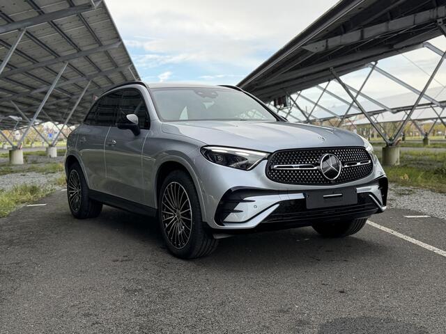 Mercedes-Benz GLC-KLASSE 300e 4MATIC Sport Edition | Night | Panoramaschuifdak | Premium Plus | Head-up | Rijassistentiepakket Plus | Trekhaak | Burmester |