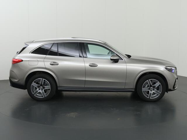 Mercedes-Benz GLC-KLASSE 300e 4MATIC AMG Line | Panoramadak | Trekhaak | Rij assistentiepakket | Winter pakket | Premium pakket |