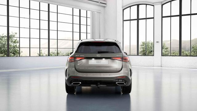 Mercedes-Benz GLC-KLASSE 300e 4MATIC AMG Line | Panoramadak | Trekhaak | Memory |