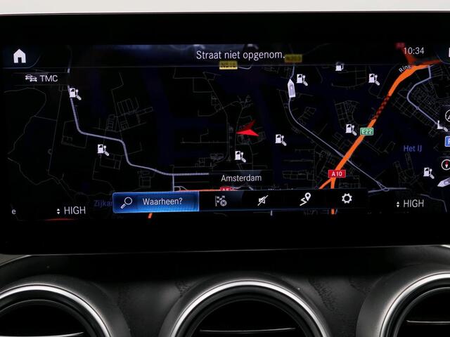 Mercedes-Benz GLC-KLASSE Coupé 300 e 4MATIC AMG Nightpakket | Schuifdak | Alarm | Burmester® | Keyless Go | 360 gr Camera | Sfeerverlichting | Inclusief 24 maanden Mercedes-Benz Certified garantie voor Europa.