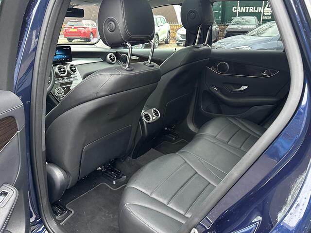 Mercedes-Benz GLC-KLASSE 300e 4MATIC Premium Plus PHEV PLUG-IN HYBRIDE | MEGA VETTE AUTO | PANORAMA DAK | 20INCH | CAMERA | ELEKTRISCHE KLEP | KEYLESS ENTRY + START | DODEHOEK | RIJKLAAR + 12 MND BOVAG GARANTIE!