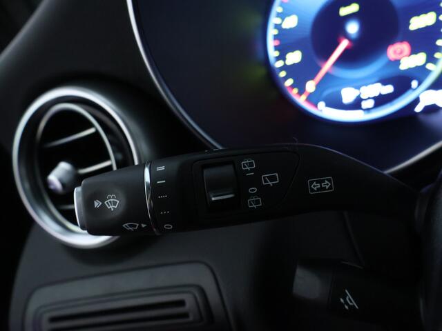 Mercedes-Benz GLC-KLASSE 300 de 4MATIC Business Solution AMG AMG Styling Panoramadak | Trekhaak wegklapbaar | Night pakket Inclusief 24 maanden MB Certified garantie voor Europa.