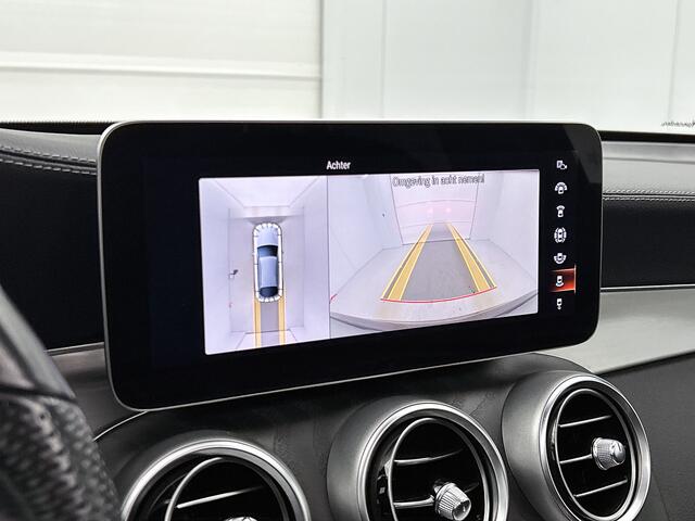 Mercedes-Benz GLC-KLASSE Coupé 300 e 4MATIC Business Solution AMG | 360 Camera | Memory Seats | Sfeerverlichting | Treeplanken | Trekhaak | Navigatie | Schuifdak | 24 Maanden Mercedes-Benz Certified Garantie.