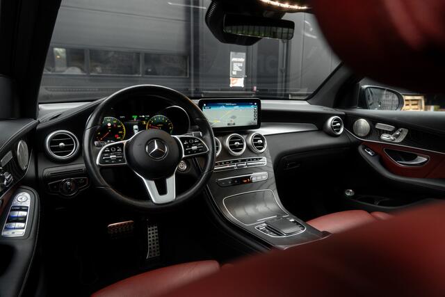 Mercedes-Benz GLC-KLASSE 300e 4MATIC | AMG 9G Tronic | Pano | Memory Seats | Keyless | Sfeer | 360 View | Burmester | Leder | Lane & Side Assis | Front Assis