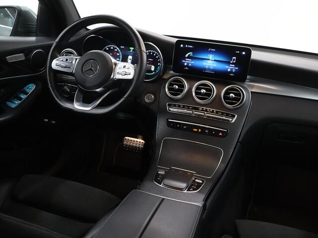 Mercedes-Benz GLC-KLASSE 300e 4MATIC Premium | AMG | Trekhaak | Panoramadak | Widescreen | Multibeam |