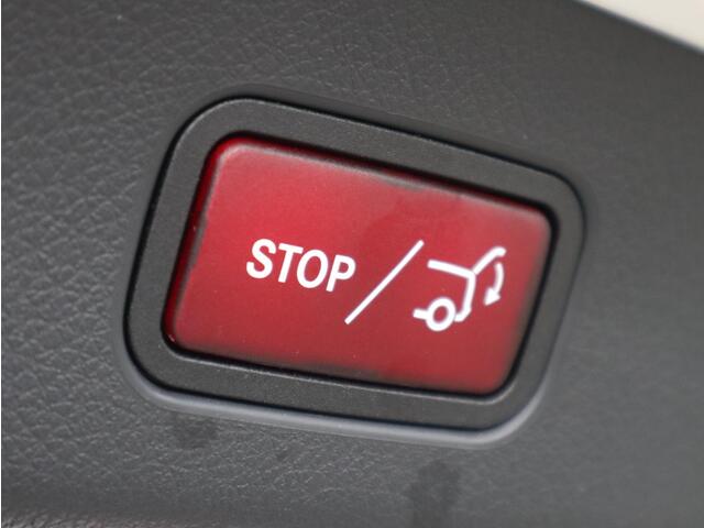 Mercedes-Benz GLC-KLASSE 300e 4MATIC AMG line